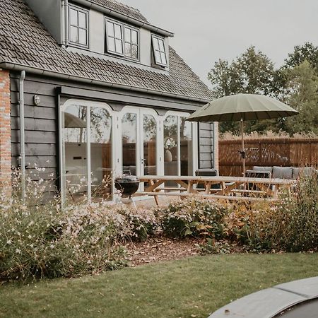 Nieuw Landelijk Vakantiehuis Aan Zee Оосткапелл Экстерьер фото